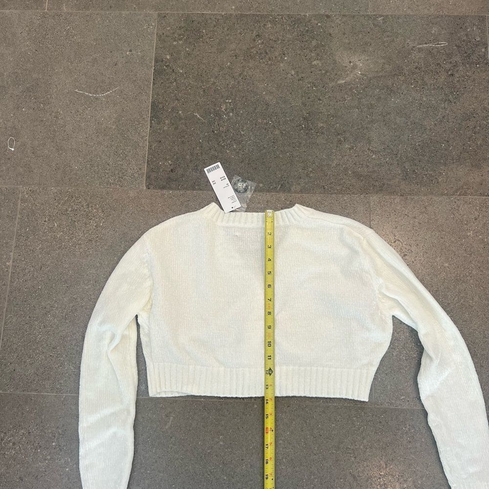 Urban Outfitters BNWT Sweater XS Super Soft Great Condition Non Smoking XS - Picture 10 of 11